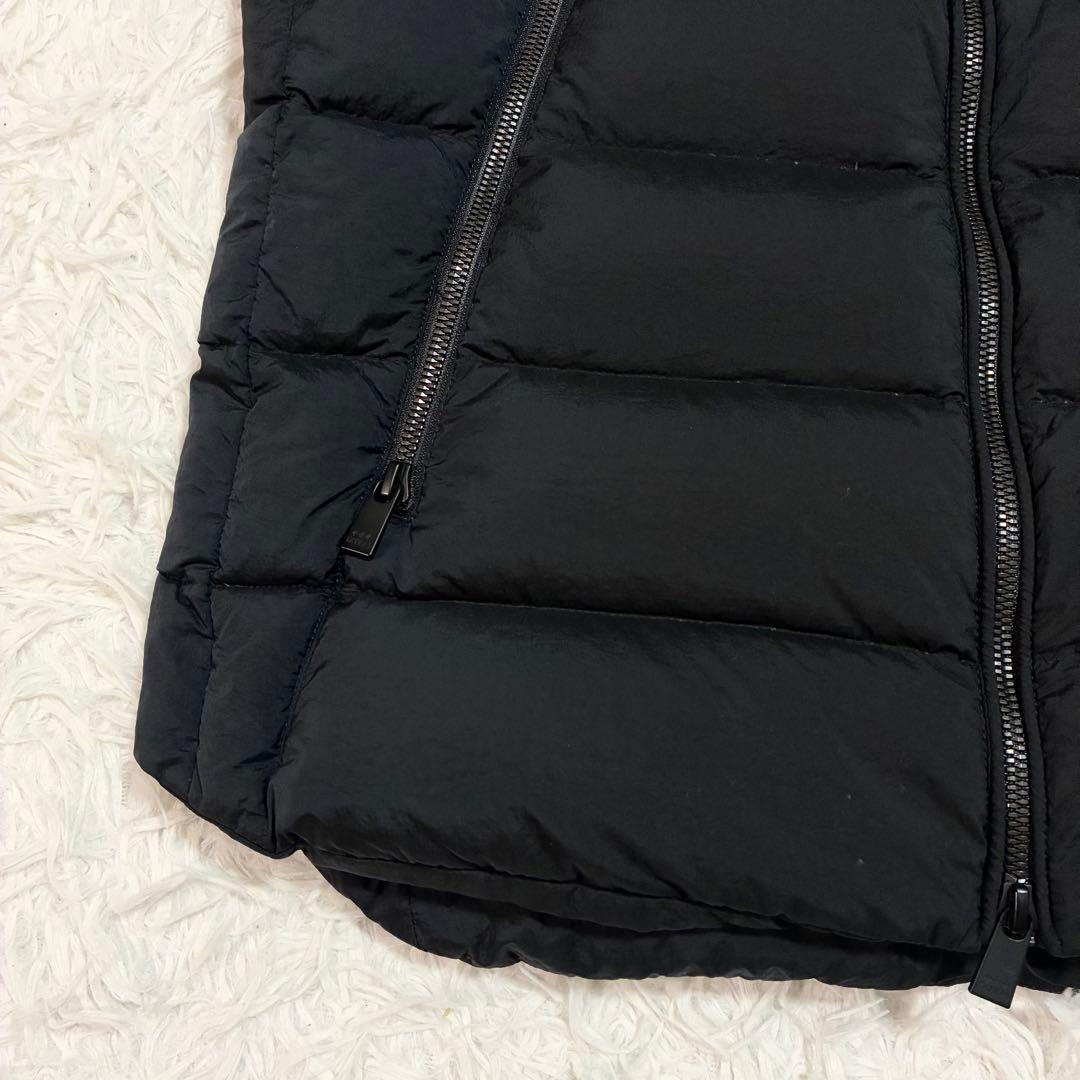 美品【TATRAS】CURONE クローネ メンズダウンベスト ブラック 02