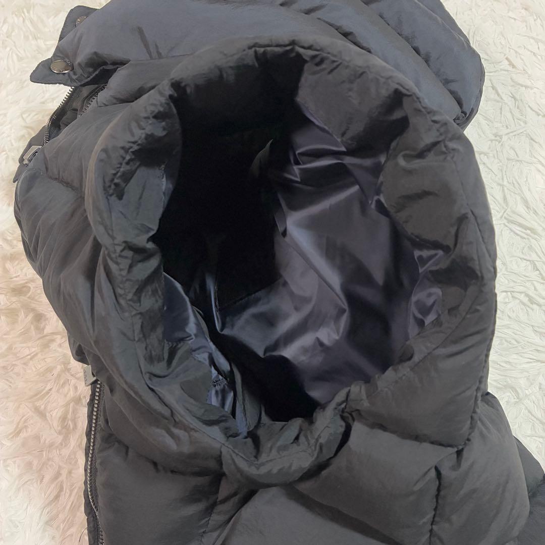 美品【TATRAS】CURONE クローネ メンズダウンベスト ブラック 02