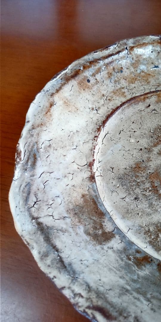 中川自然坊の粉引き大皿