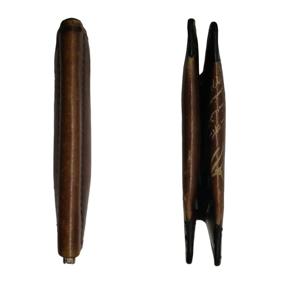 ベルルッティ　マネークリップ　フィギュア　折り財布　ブラウン　カリグラフィ