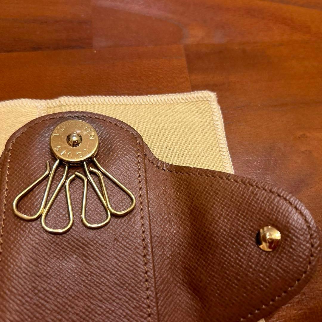 ルイヴィトンキーケース 箱付M60115 モノグラム ミュルティクレ・ロンPM