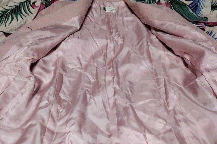 美品●ハーディエイミス●カシミヤ100％●ジャケット●ピンク色●猫ブローチ付き