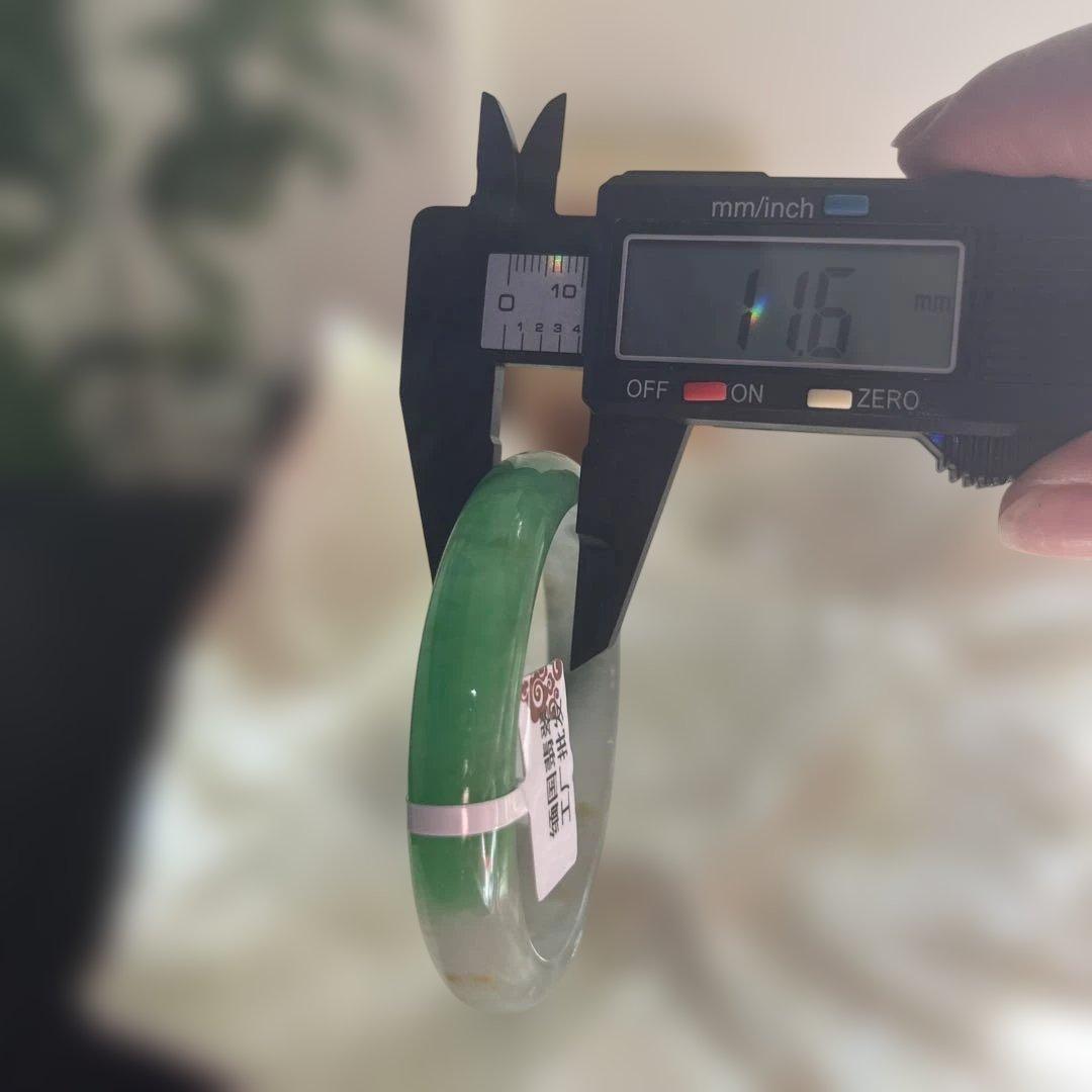 飘黄翡翡翠バングルセット