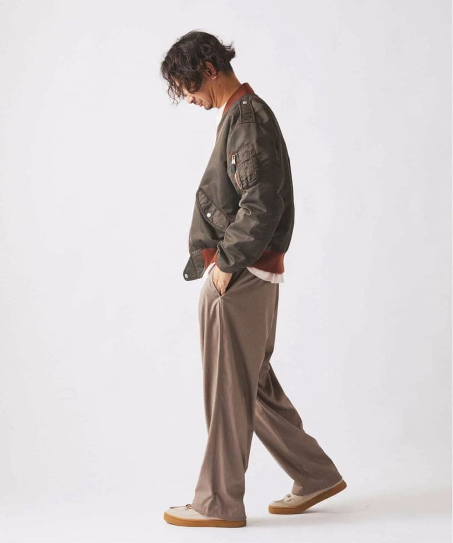 【予約完売】AVIREX 別注 L-2B フライトジャケット　アウター