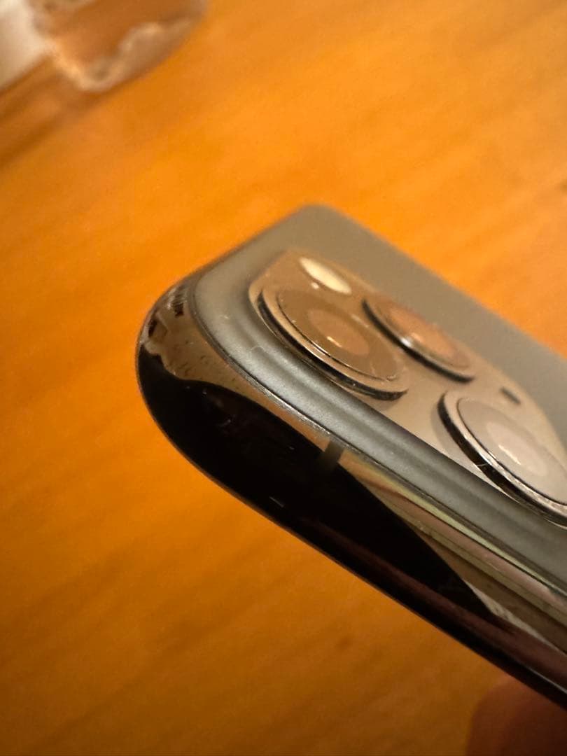 Apple iPhone 11 proスペースグレー 本体