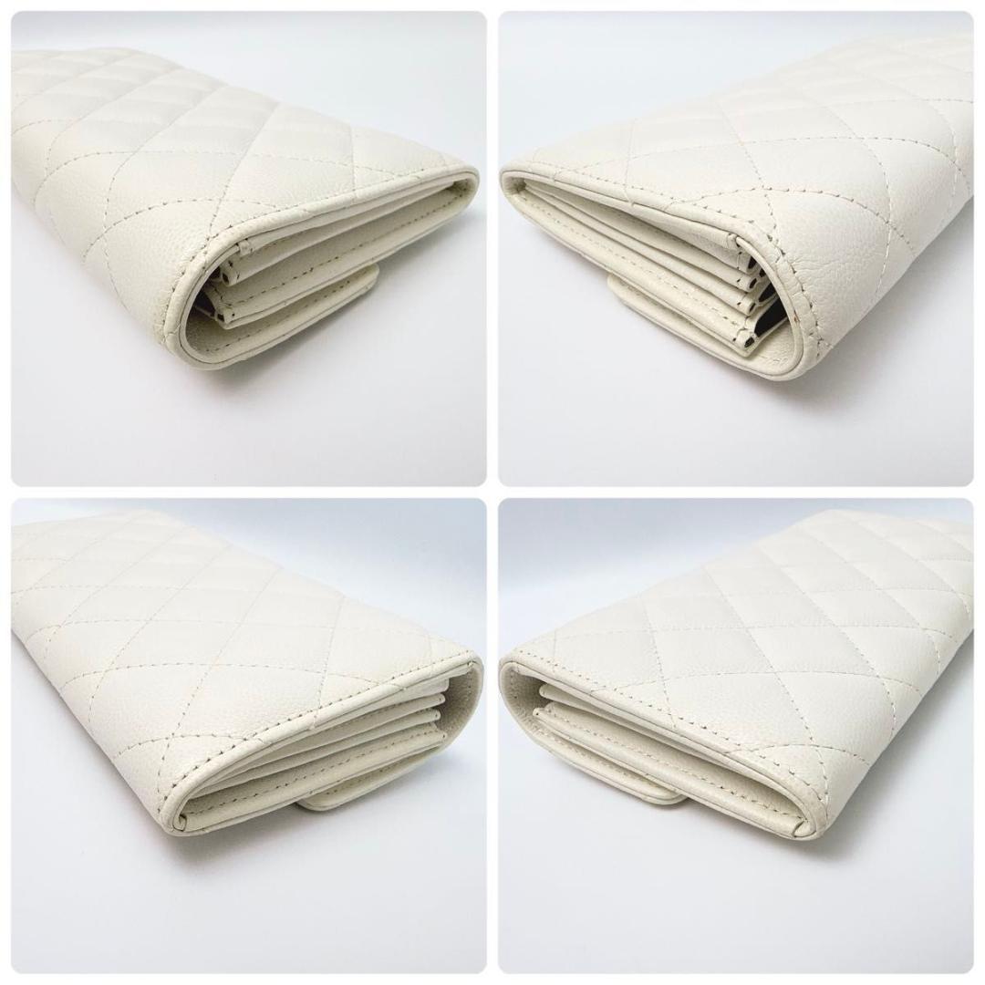 シャネル マトラッセ ココマーク キャビアスキン ホワイト 二つ折り長財布