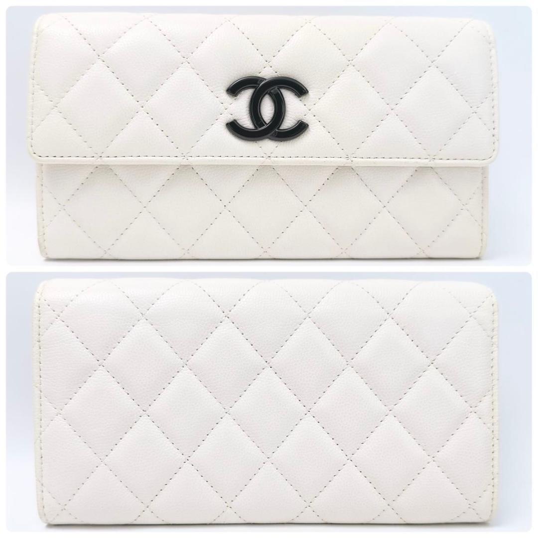 シャネル マトラッセ ココマーク キャビアスキン ホワイト 二つ折り長財布