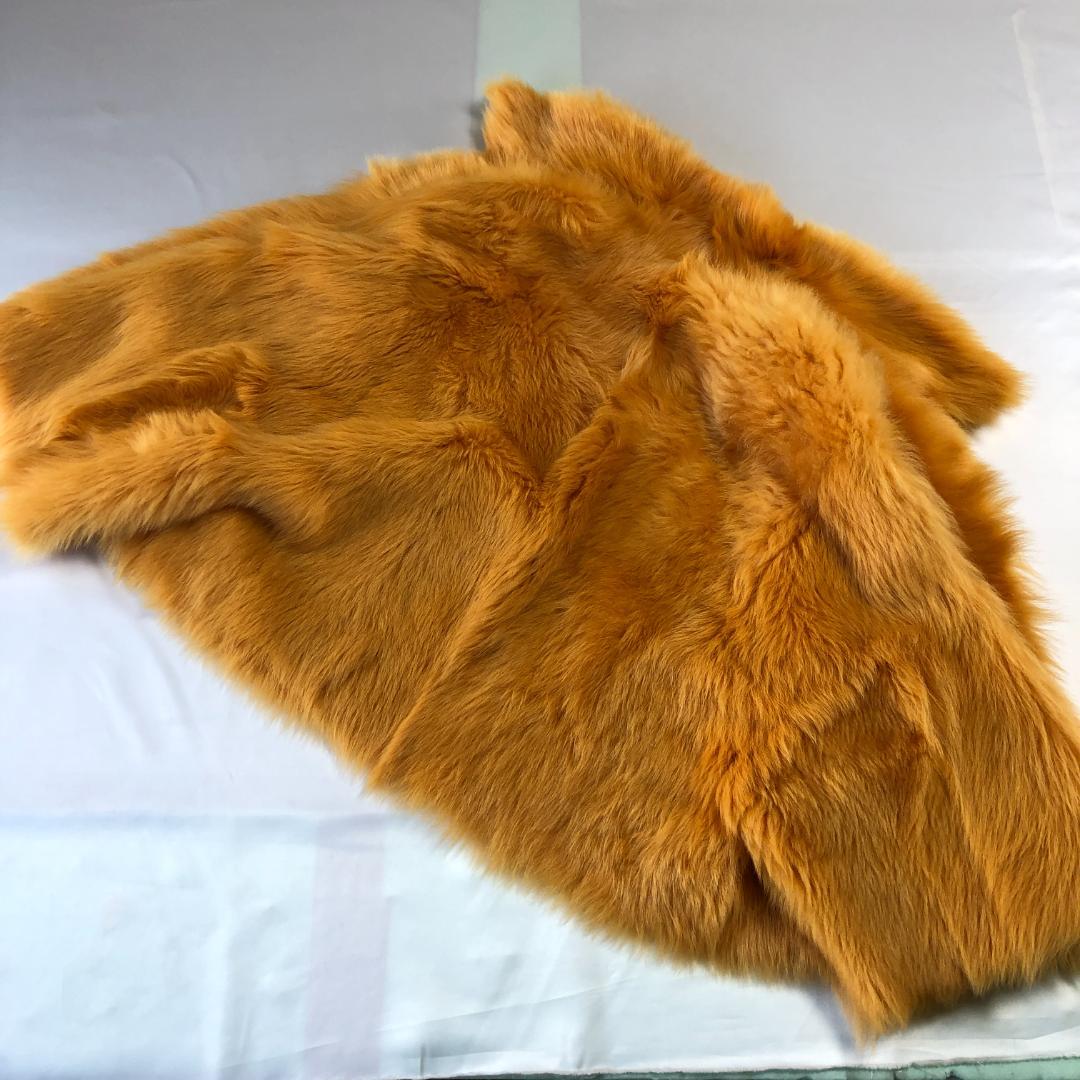美品　イタリア製　ブランカ　羊革　毛皮　トスカーナムートン　黄色系　ショート