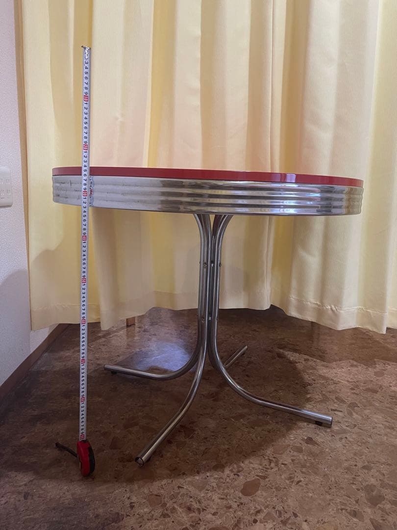 赤色アメリカンレトロ丸型ダイニングテーブルused美品91×91×72cm錆あり