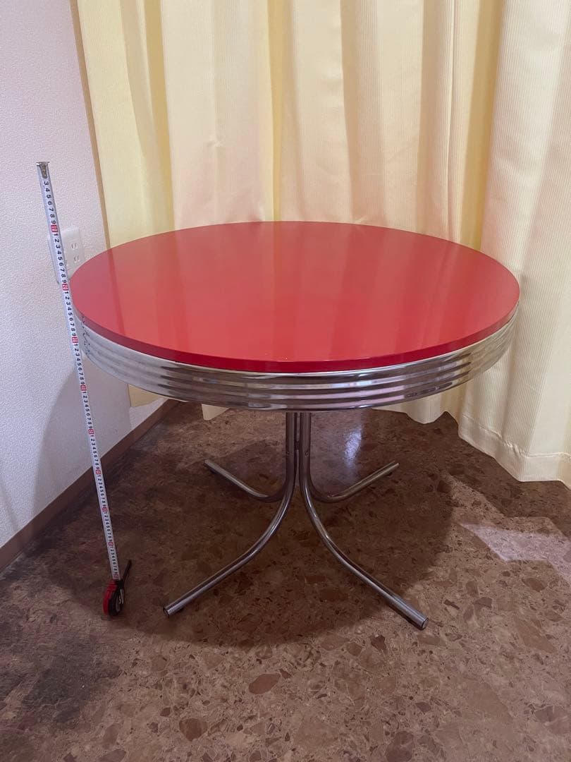 赤色アメリカンレトロ丸型ダイニングテーブルused美品91×91×72cm錆あり