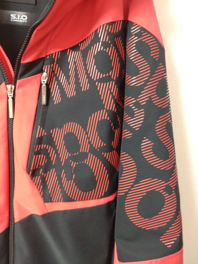 ジ*ん様 【送料無料】デサント　スキーウェア　SIO