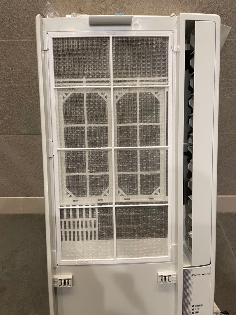 2024年製　コロナ窓用エアコン (リララ) 4-6畳　CW-1624R-WS