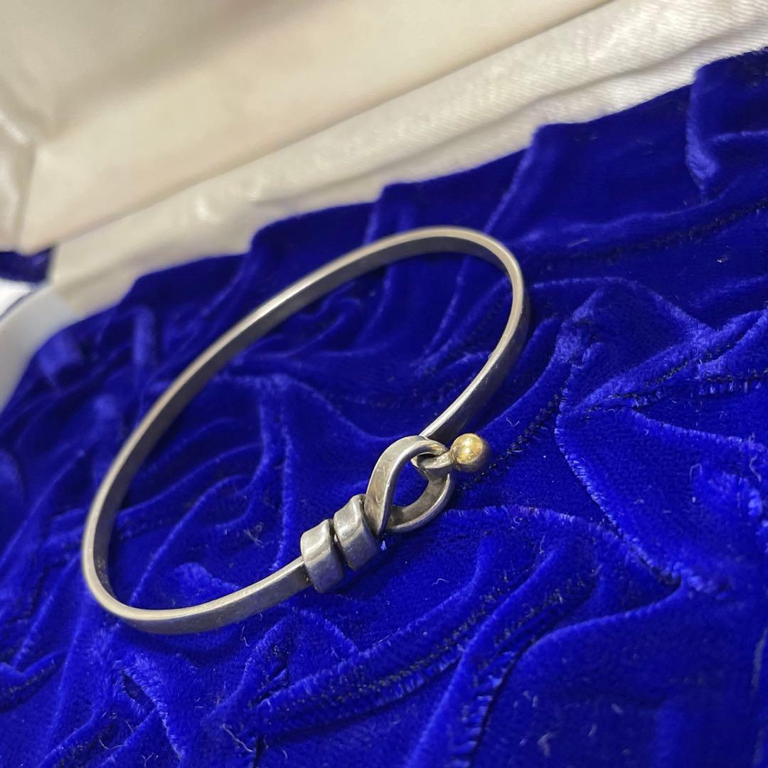 Tiffany & Co.（ティファニー）のフック＆アイ バングル