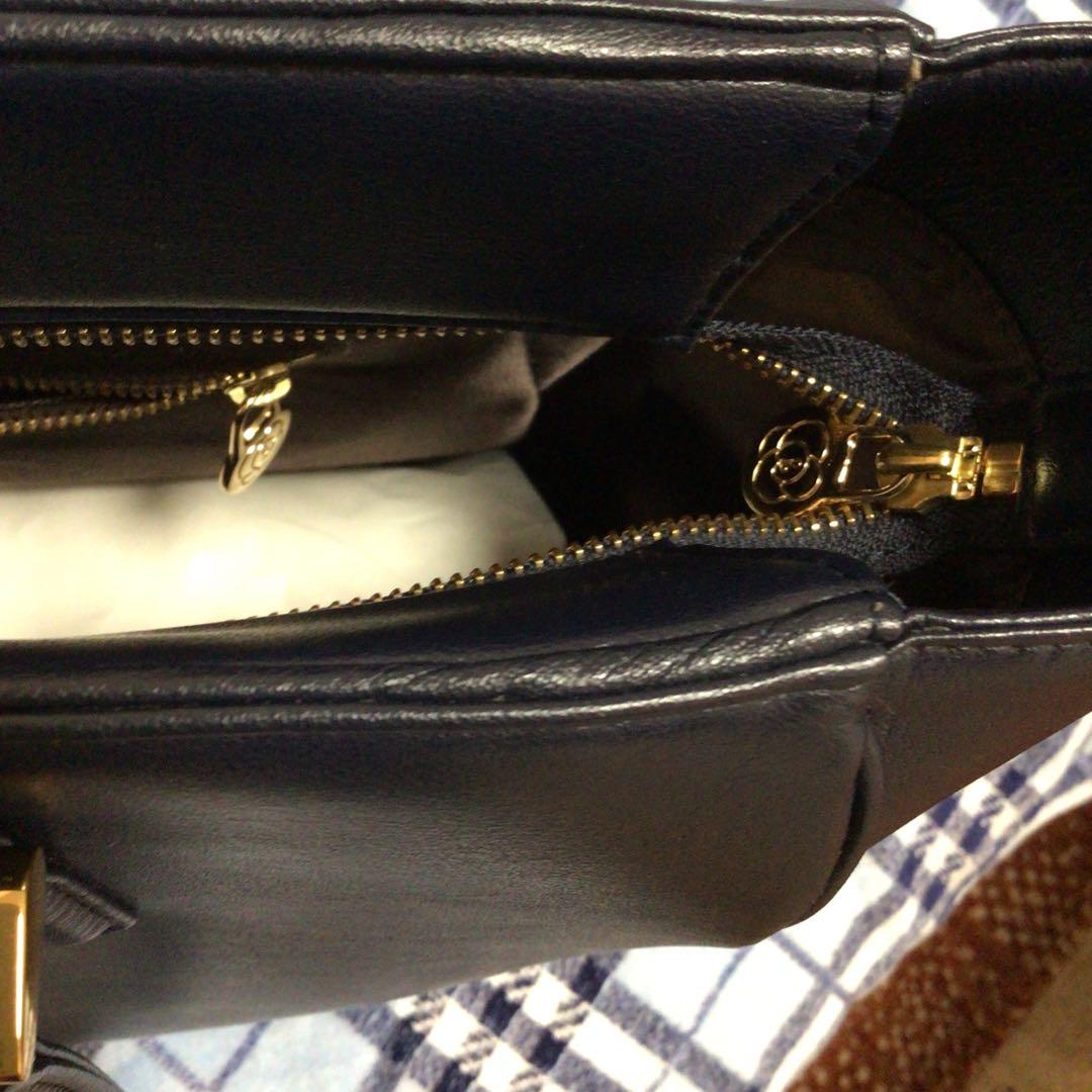 美品❤️kay Me ヴィーガンレザーエアリートートバッグ ビジネス用