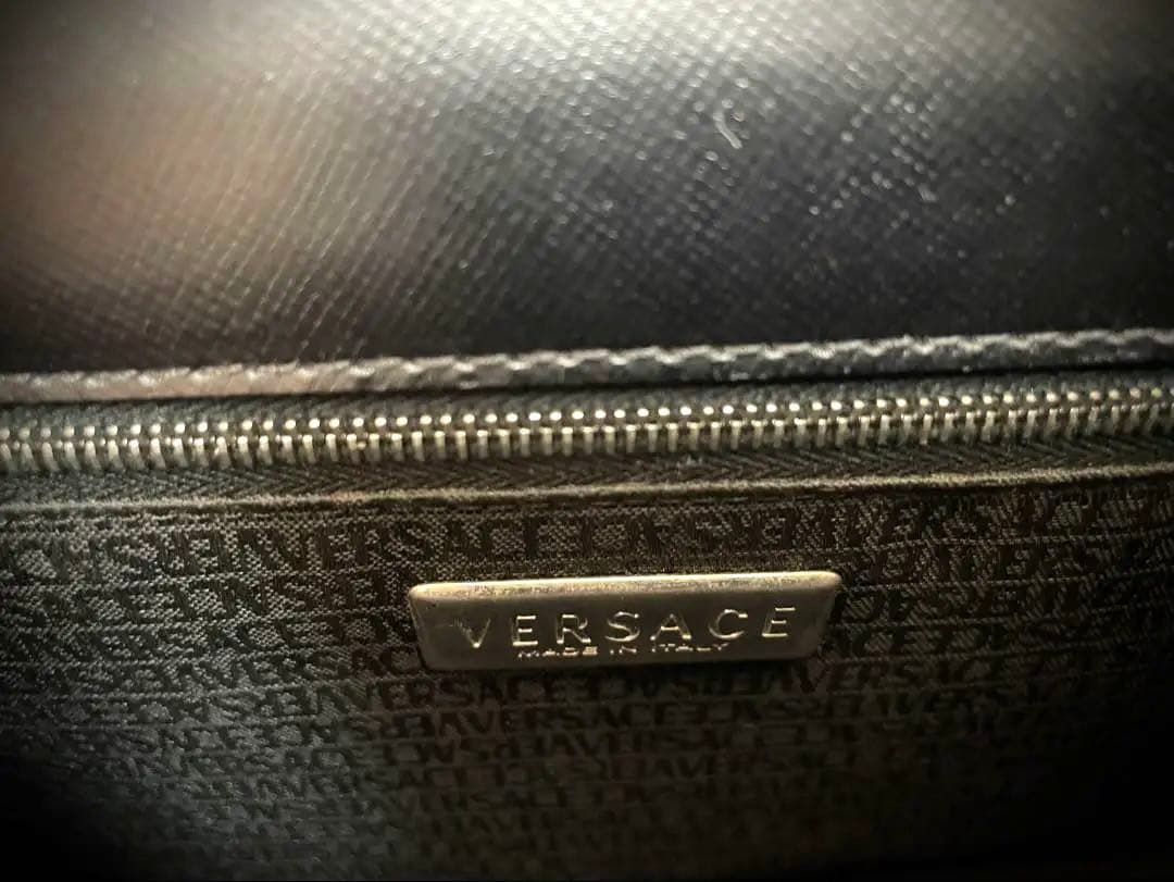 VERSACE ブラック レザー セカンドバッグ