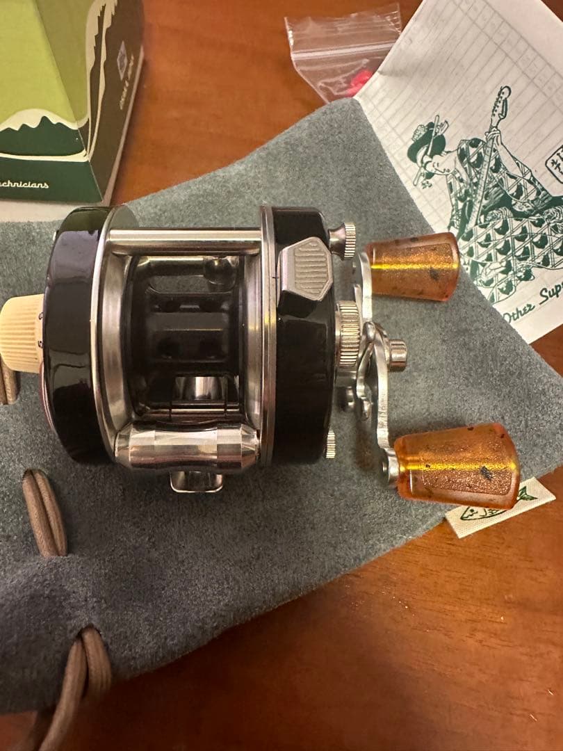 津波ルアーズ　ソニックマスター リール MM-4600SD 6th 新品未使用