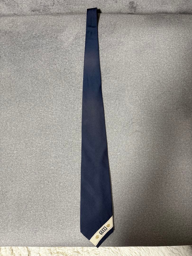 GUCCI シルク ネイビータイ
