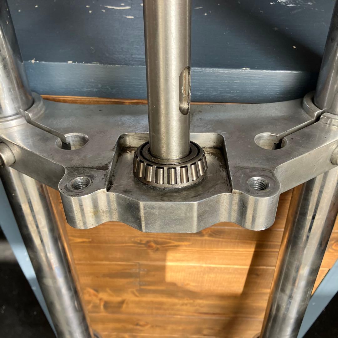 ショベルヘッド41パイ　レイク付きフロントフォーク