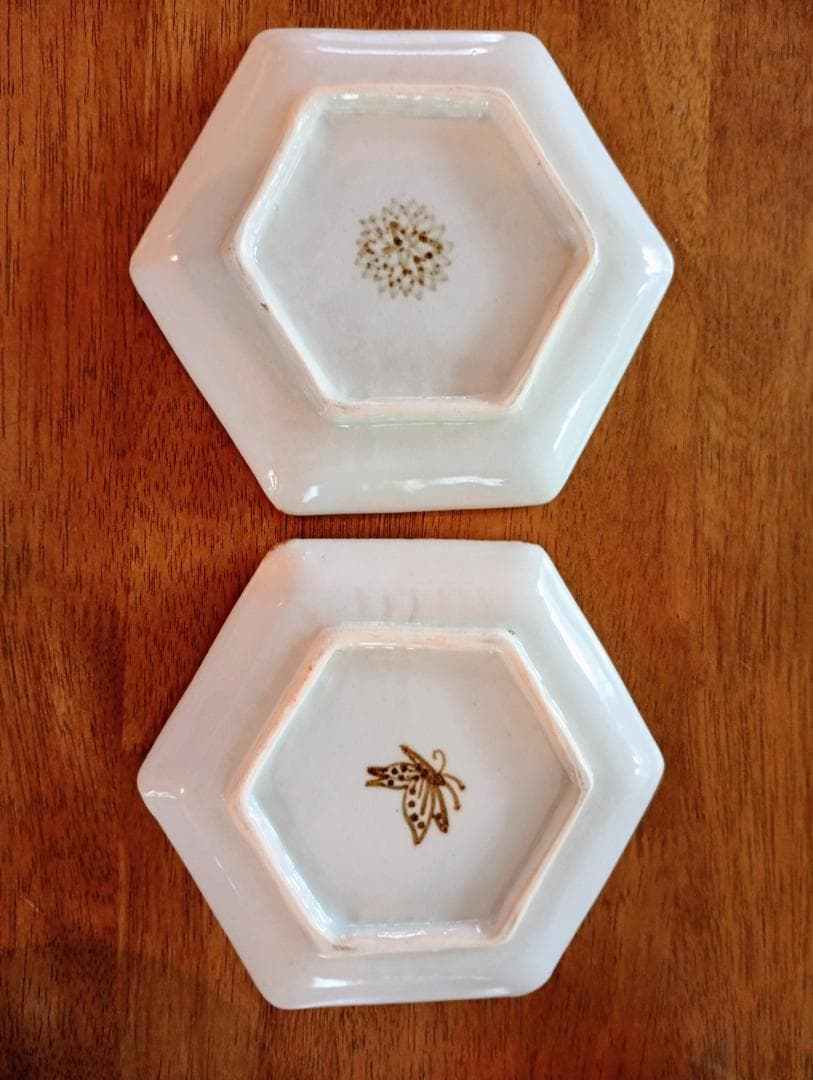 須藤拓也 染付 六角皿（唐草）２枚セット