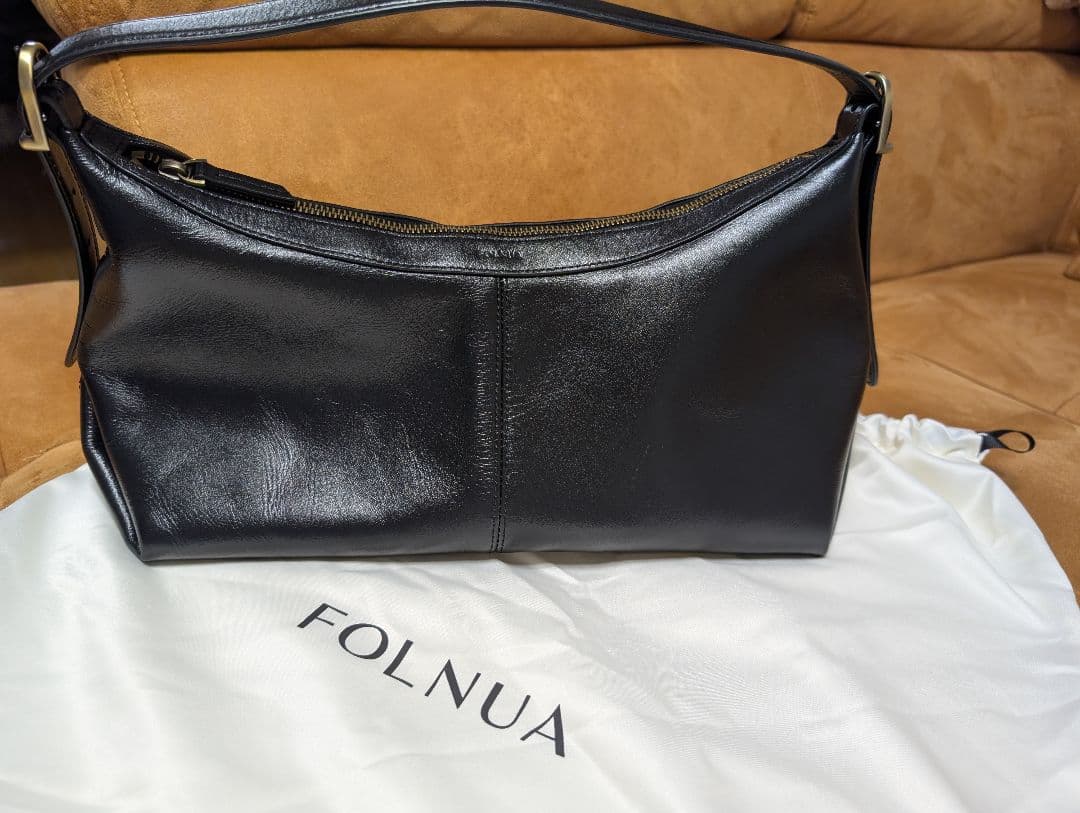 FOLNUA ブラックヴィンテージ　バトーバッグ