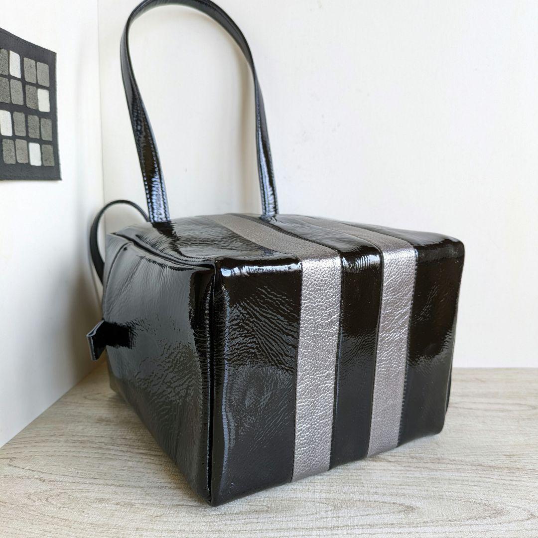 orika スクエアバック　折りお財布　革