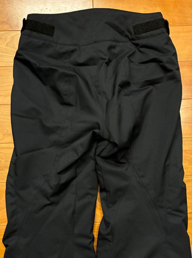 美品　phoenix　フェニックス　スキーウェア　スノボウェア　上下　グレー　M