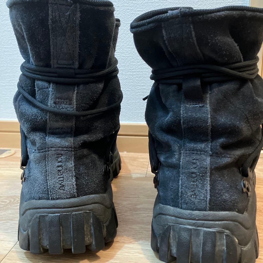 ク*ん様 acics nonnative gel yeti 27cm 美品