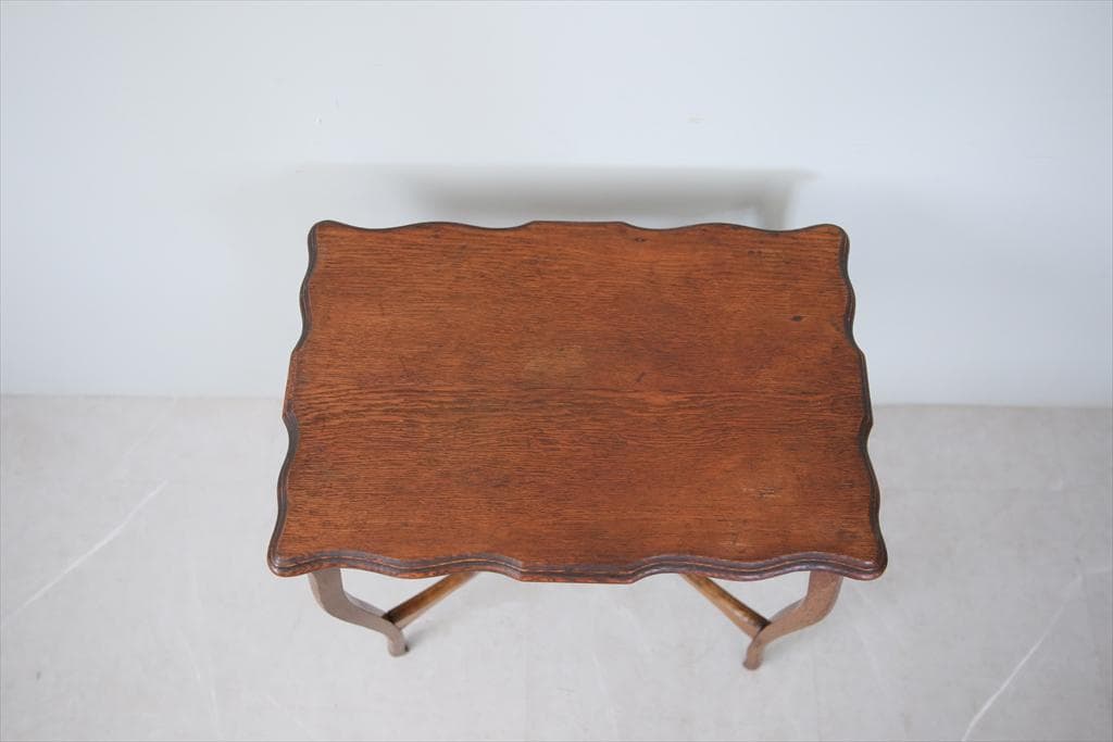 英国アンティーク木製サイドテーブル/オケージョナル机/飾り棚/花台(89-134