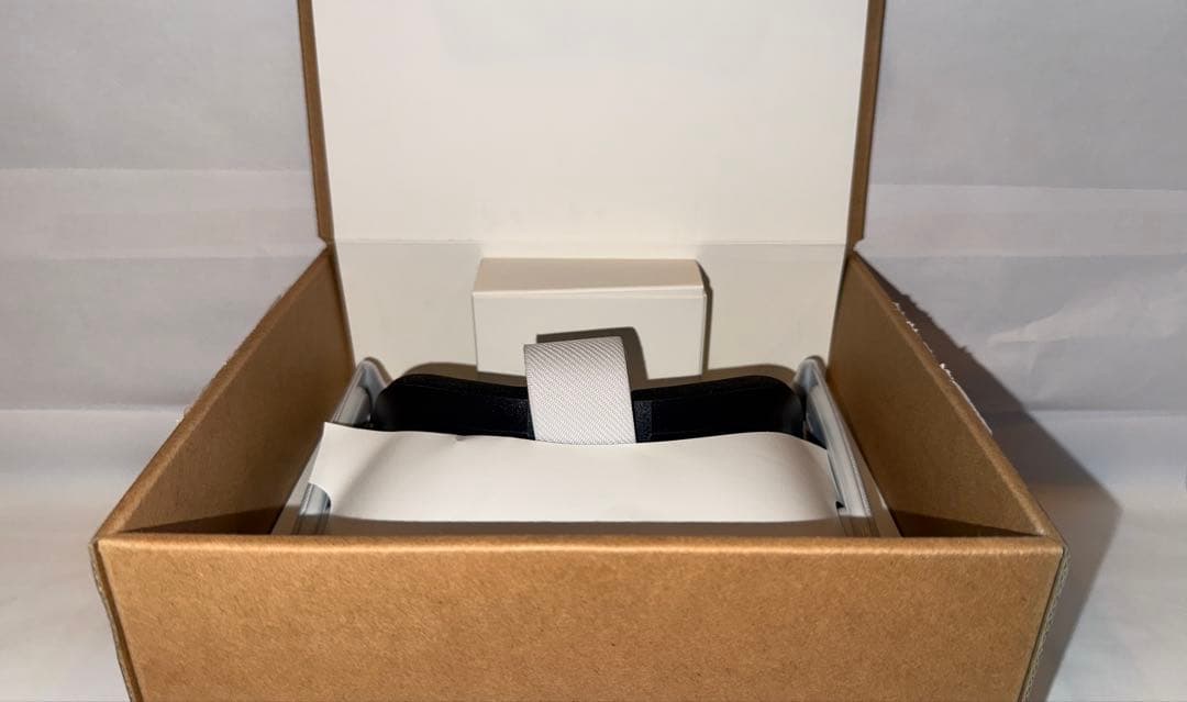 メタクエスト2 ヘッドセット ( Quest 2)（新品同様)