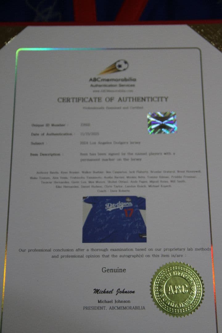 2024年ロサンゼルスドジャース　優勝メンバー直筆サイン入り大谷翔平ユニフォーム