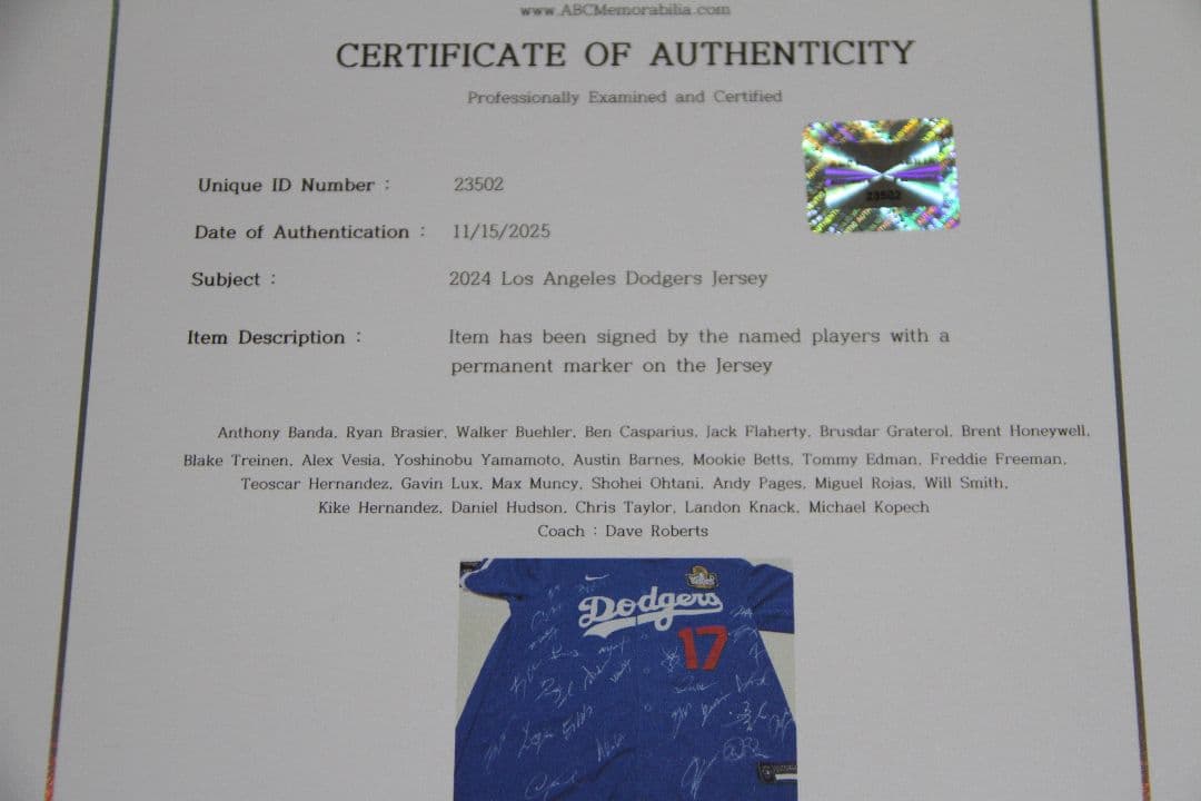 2024年ロサンゼルスドジャース　優勝メンバー直筆サイン入り大谷翔平ユニフォーム