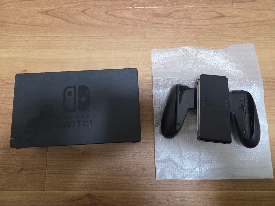 (完品・動作良好)Nintendo Switch　本体