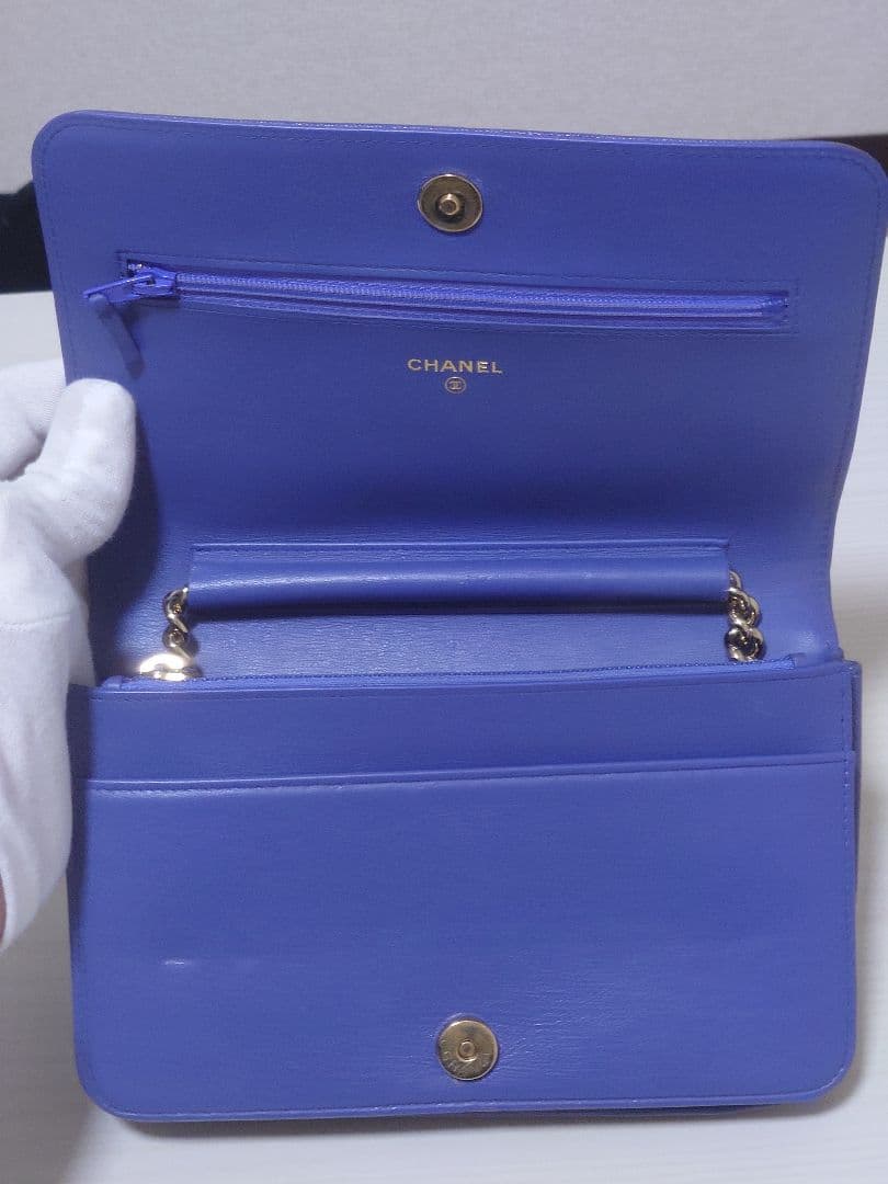 CHANEL ボーイシャネル チェーンウォレット