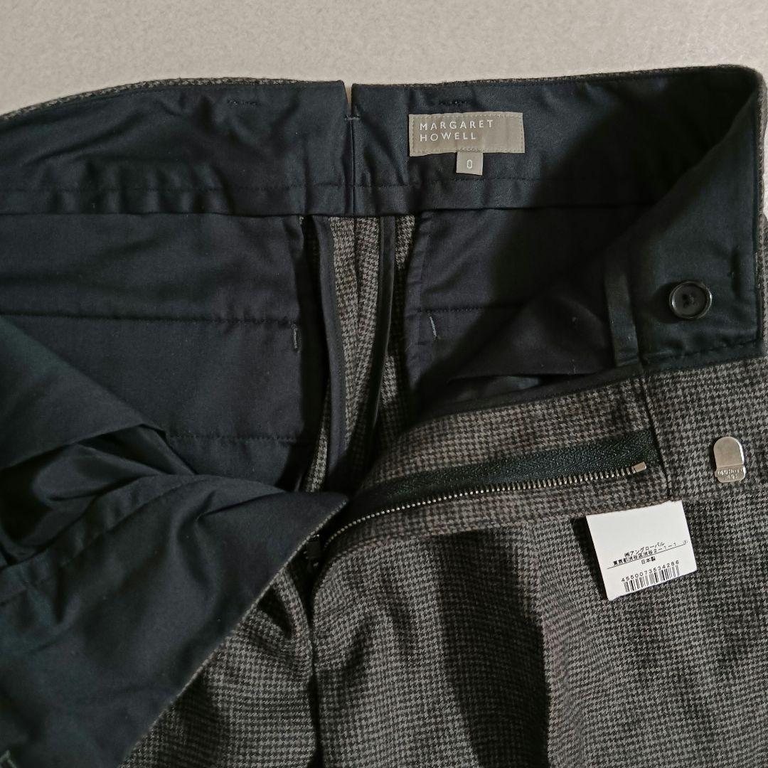 新品タグ付き MARGARET HOWELL ウール100 パンツ 0
