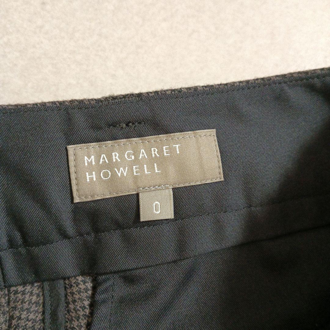 新品タグ付き MARGARET HOWELL ウール100 パンツ 0