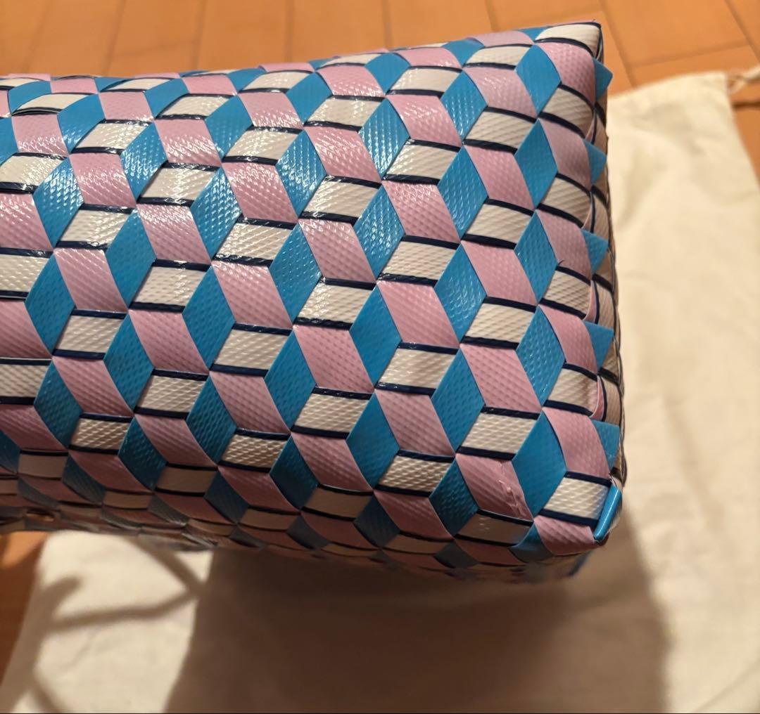 MARNI 立体キューブ模様 かごバッグ