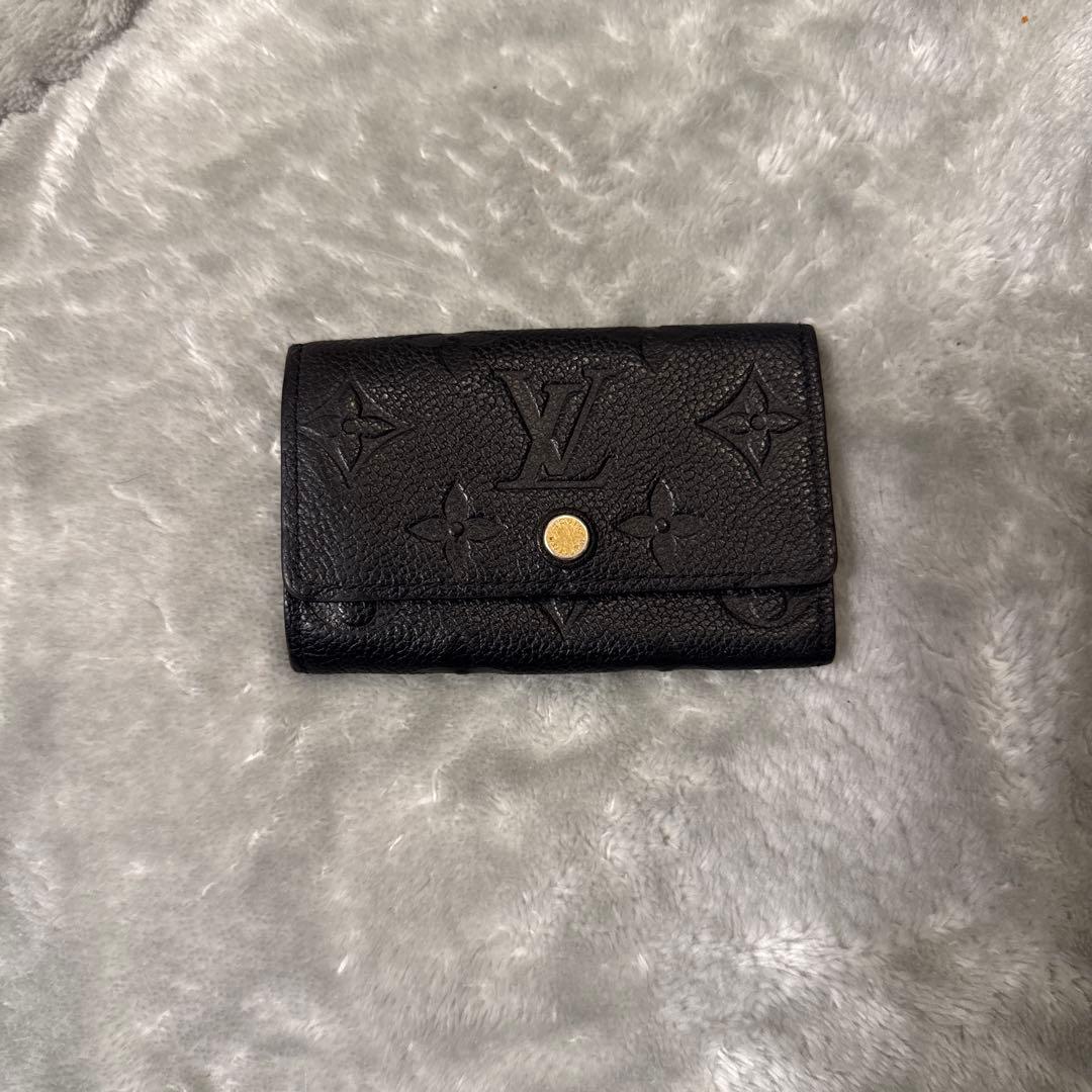 Louis Vuitton ブラック キーケース