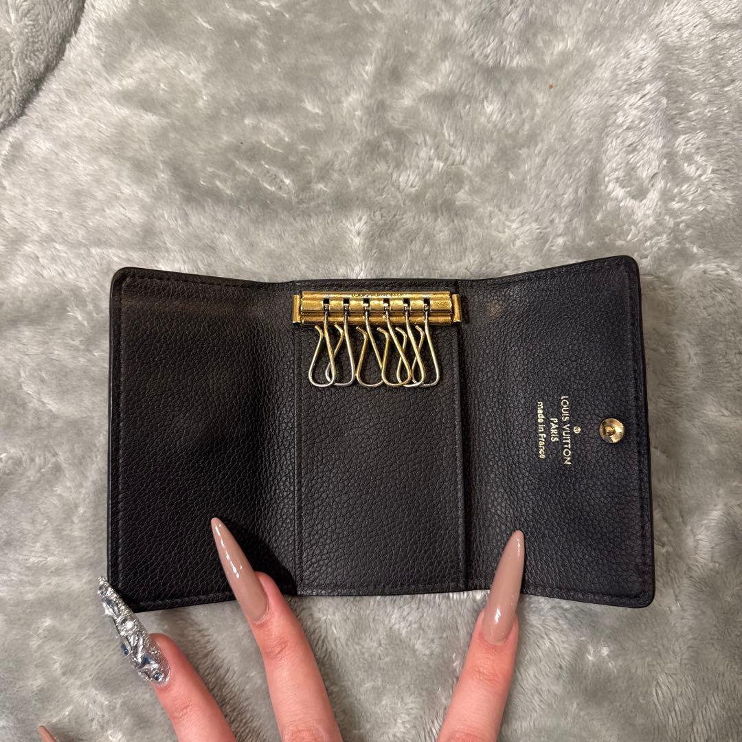 Louis Vuitton ブラック キーケース