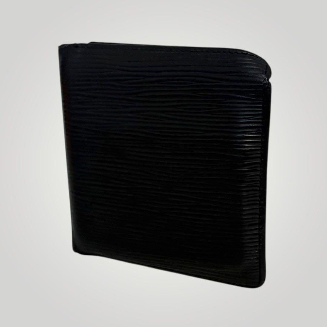 ルイヴィトン ポルトフォイユマルコ　エピ　黒　二つ折り財布