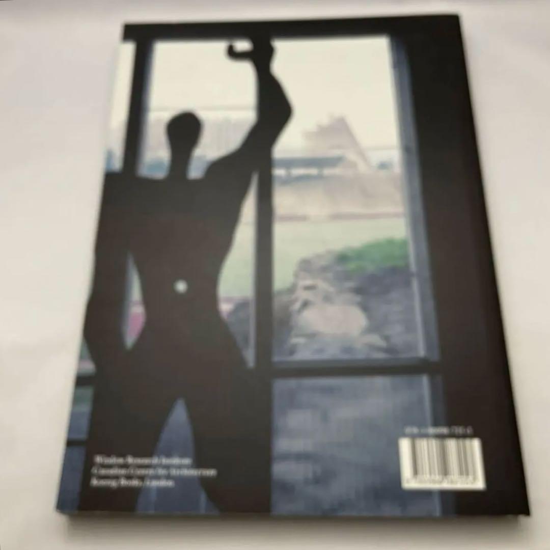 アート・デザイン・音楽 Looking Through Le Corbusier Windows