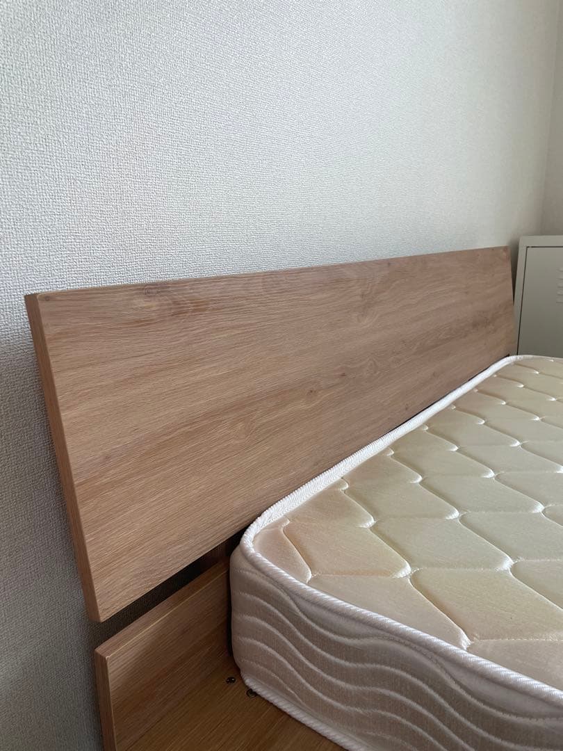 【美品】LOWYA 木目調ローベッド　セミダブル