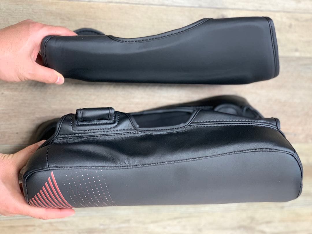 カーフキックダブルミット 左右利用できます 商材本革