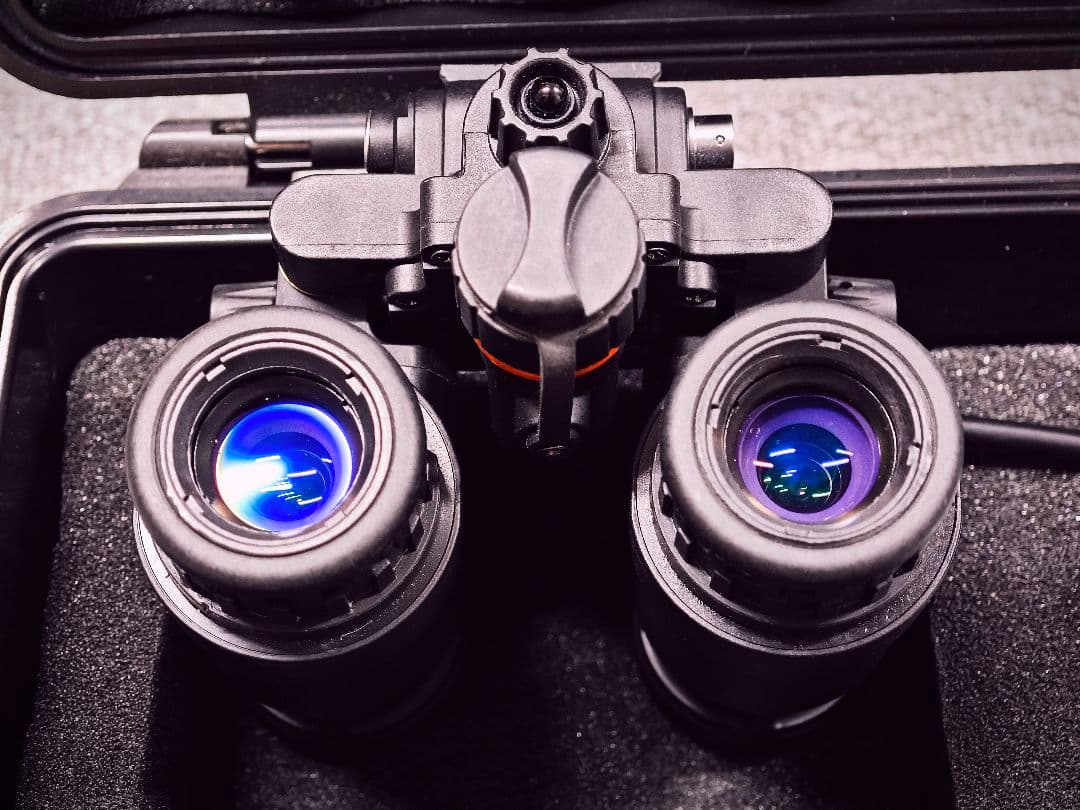 ユウキ 「セット」PVS31 + L4G24マウント+ ヘルメット