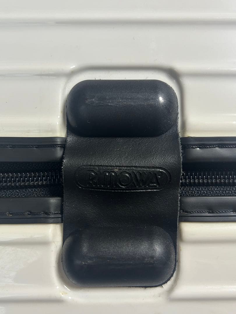 大幅値下げ！ 確実正規品 リモワ サルサエア ハワイ限定色 82L ※本体のみ