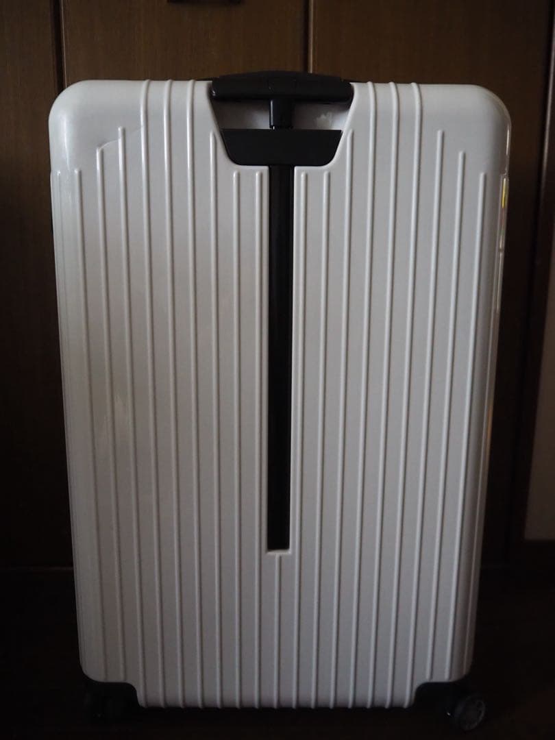 大幅値下げ！ 確実正規品 リモワ サルサエア ハワイ限定色 82L ※本体のみ