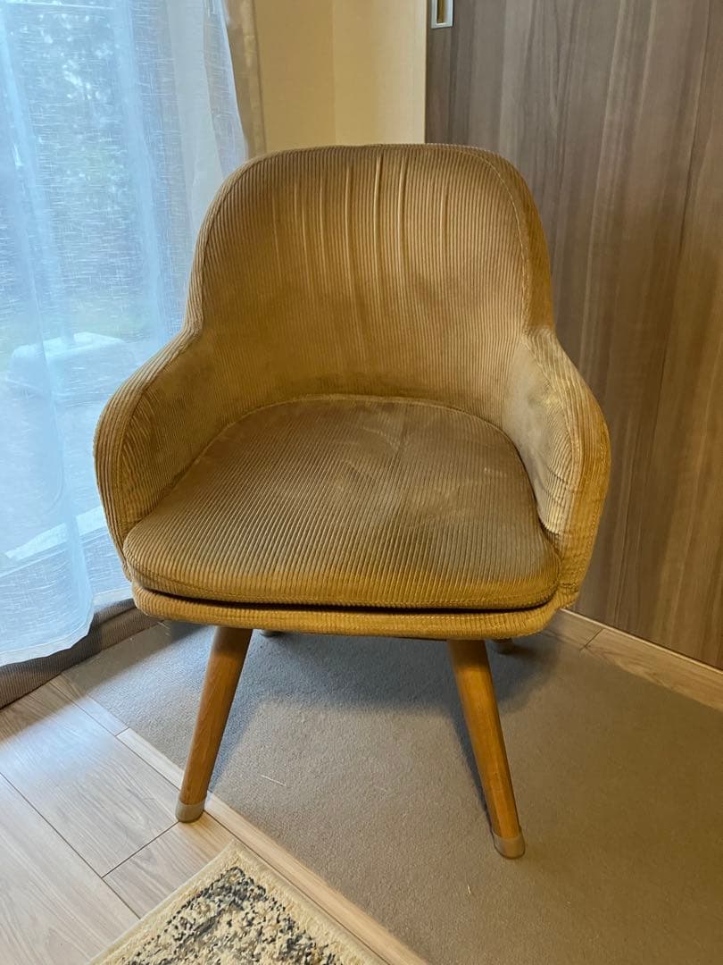 unico PIIVO（ピーヴォ）ベージュ コーデュロイ アームチェア