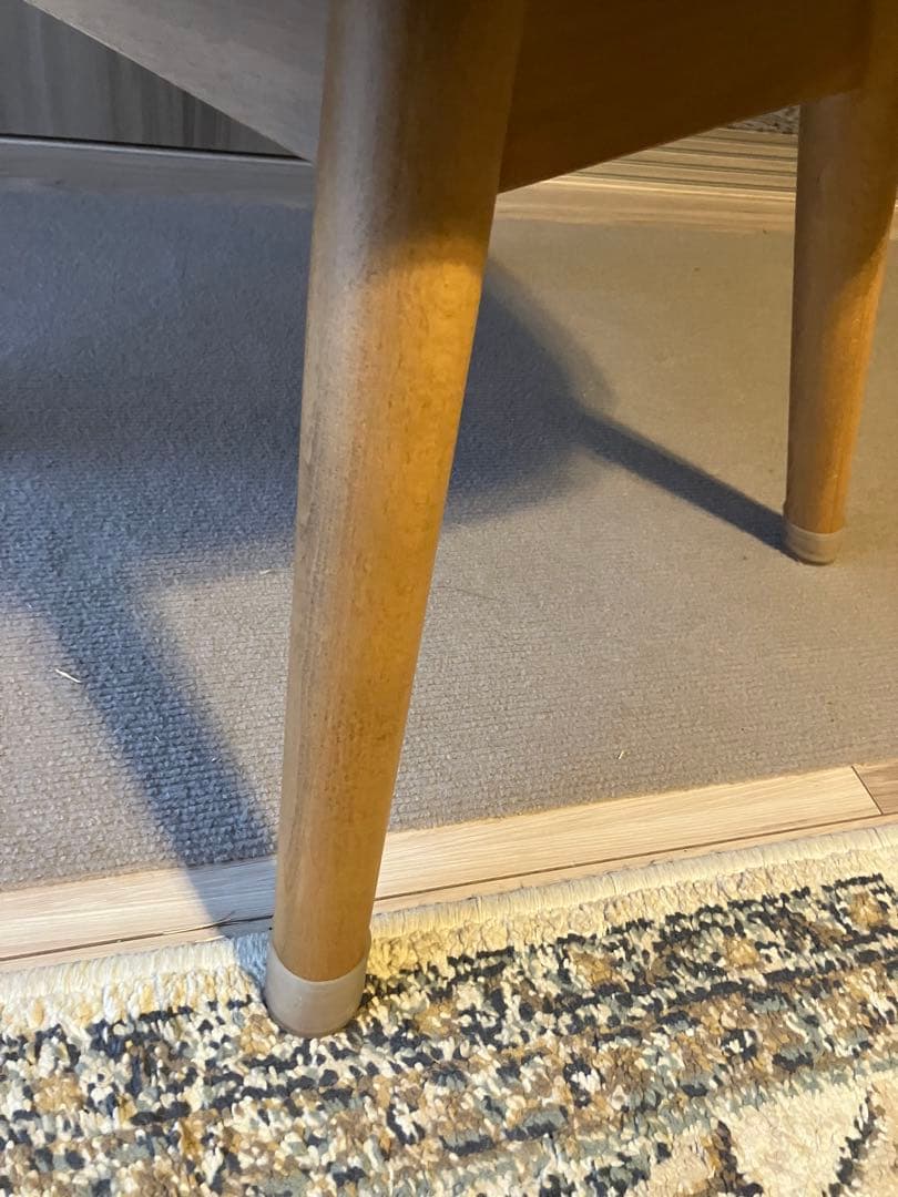 unico PIIVO（ピーヴォ）ベージュ コーデュロイ アームチェア