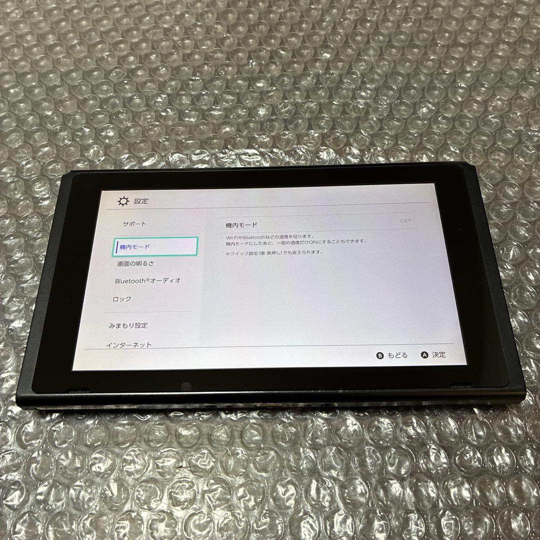 1 Nintendo Switch 本体　初期型