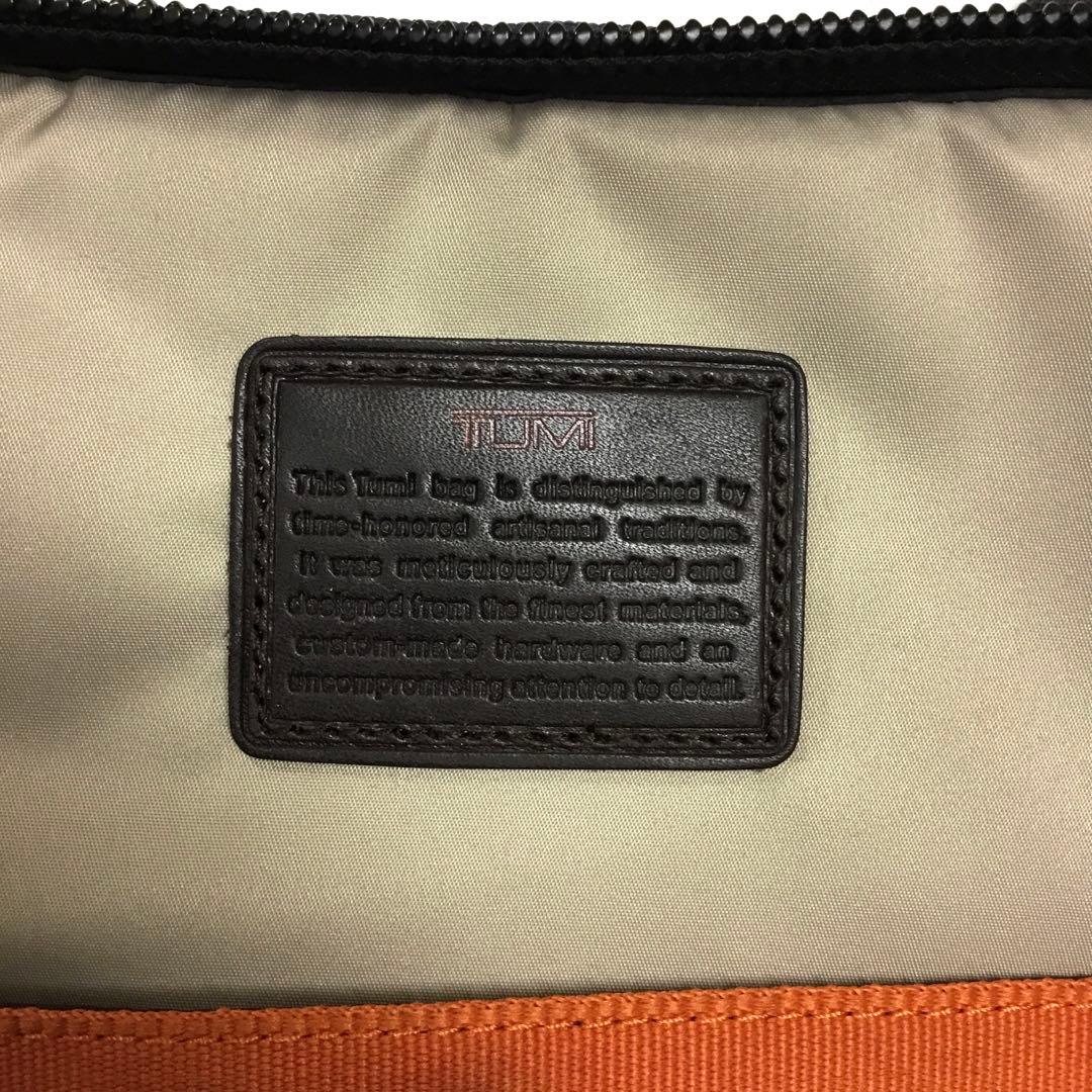 TUMI　ネイビー　ボディバッグ
