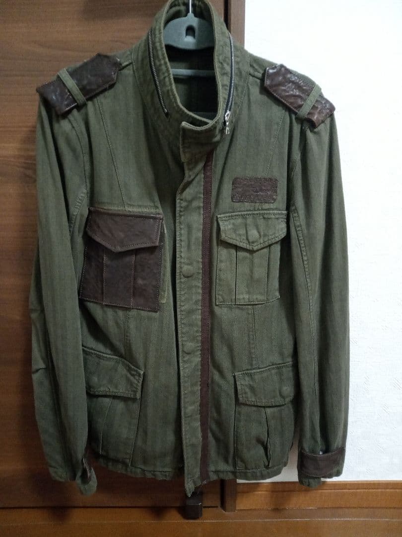 イサムカタヤマバックラッシュミリタリージャケット